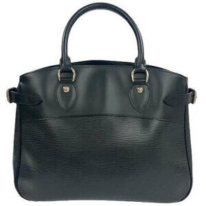 Louis Vuitton Passy Epi Handbag Black Noir bag is